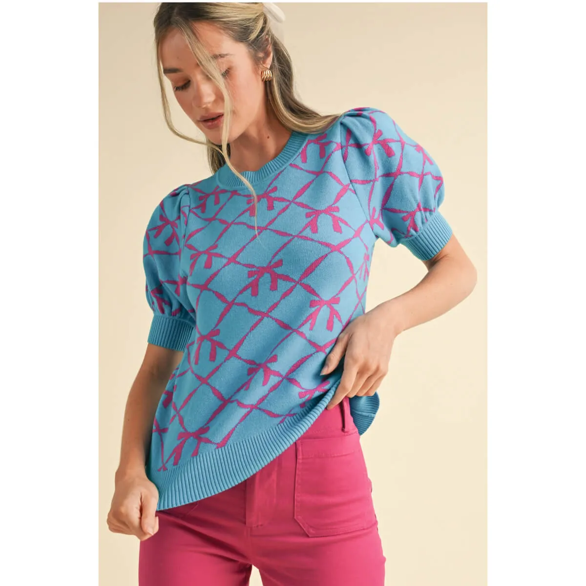 Bow Pattern Short Sleeve Sweater